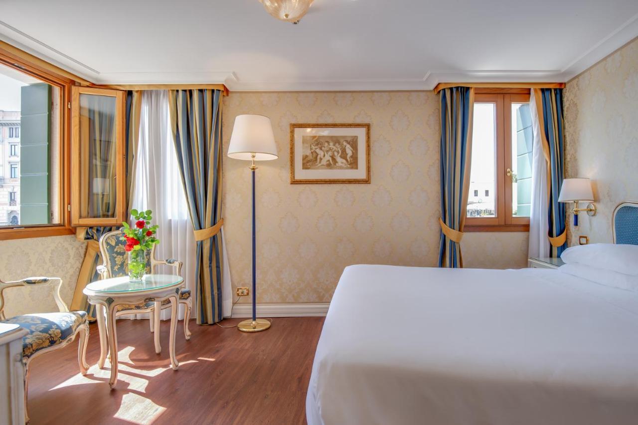 Hotel Antiche Figure Venice Exterior photo