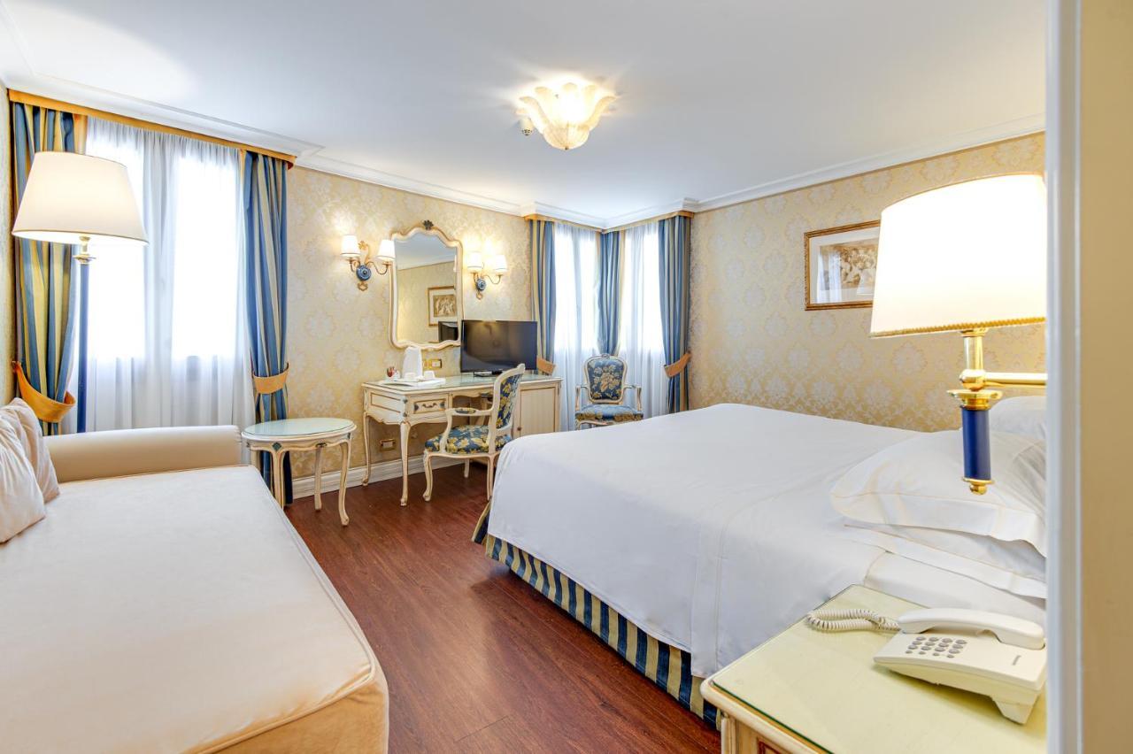 Hotel Antiche Figure Venice Exterior photo