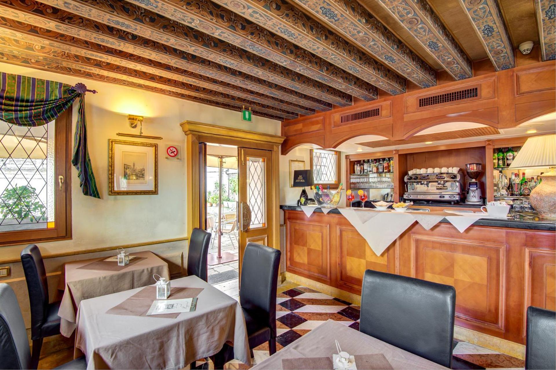 Hotel Antiche Figure Venice Exterior photo